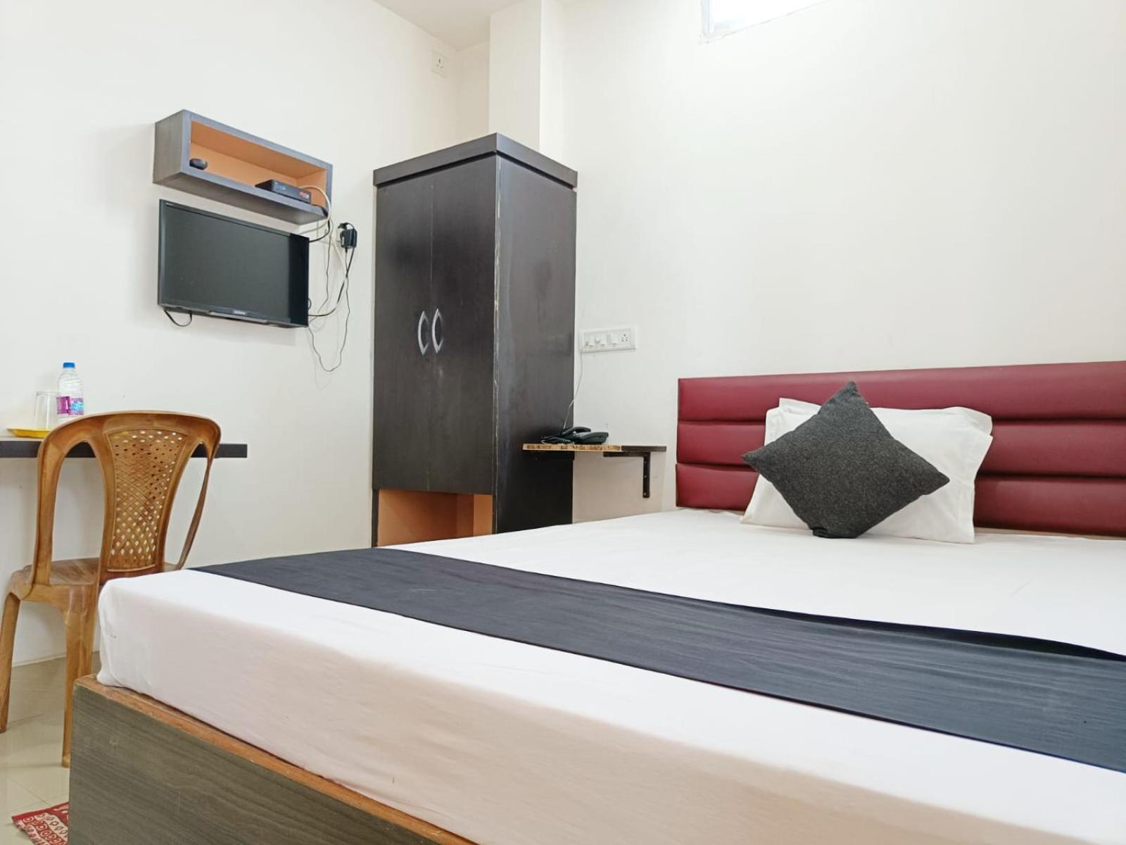Hotel Executive Inn Hailakandi Eksteriør billede